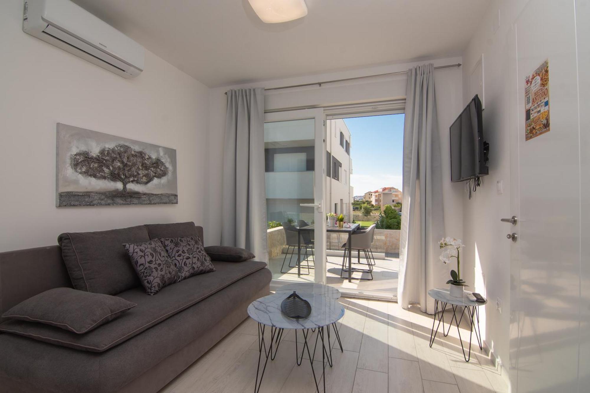 Apartments & Rooms Pool Villas Maris B 诺瓦利娅 客房 照片